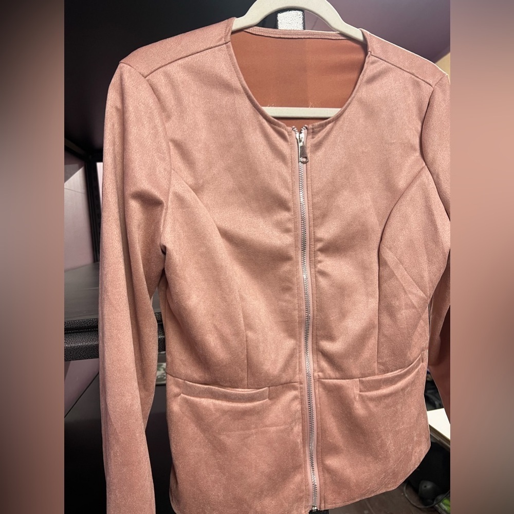 Women’s Sz Small Mauve faux suede Jacket